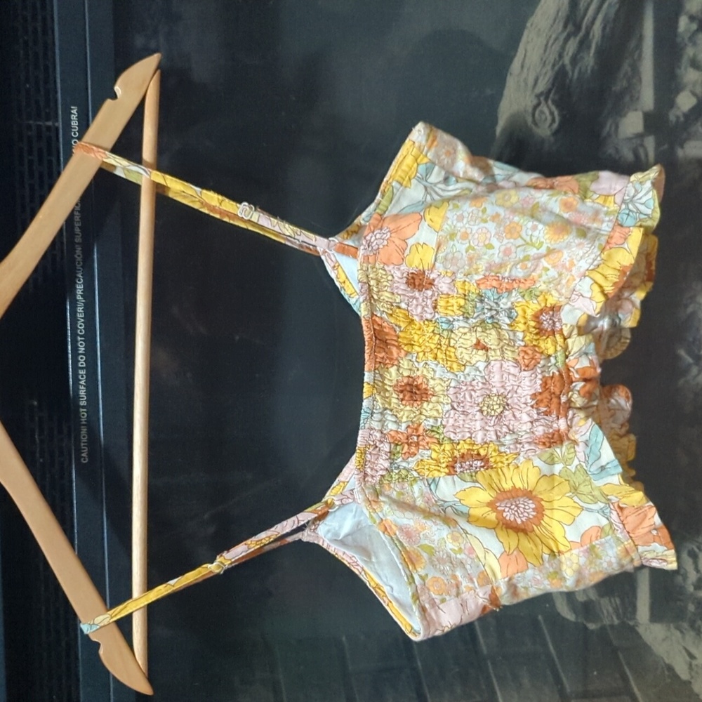 American eagle top - Picture 2 of 3